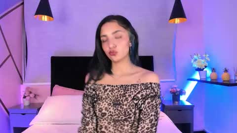 Aris Suarez online show from March 11, 4:18 am