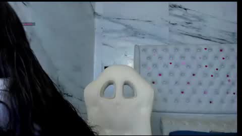 arisha_lee2 online show from June 22, 11:57 pm