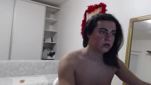 Snapshot of ariskay chatting on June 8, 1:11 pm Aris Kay online show from June 8, 1:11 pm