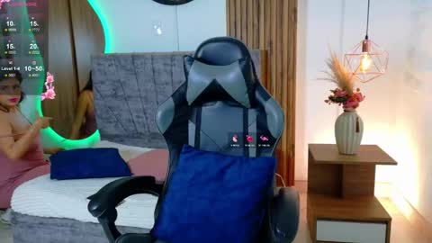 Snapshot of arith_sandoval_sc chatting on June 4, 8:48 pm ARITH SANDOVAL online show from June 4, 8:48 pm