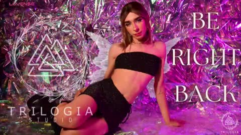   Nice to meet you  thumb up me please its important I  LOOK MY BIO DOWN online show from February 7, 10:50 am