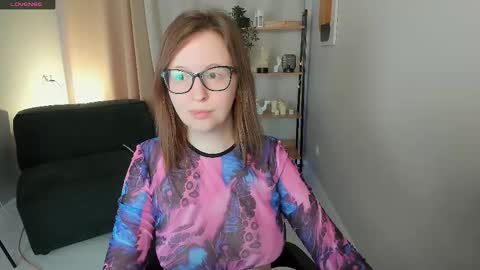 Snapshot of arizzzona_baby chatting on November 11, 5:51 am Arizona online show from November 11, 5:51 am