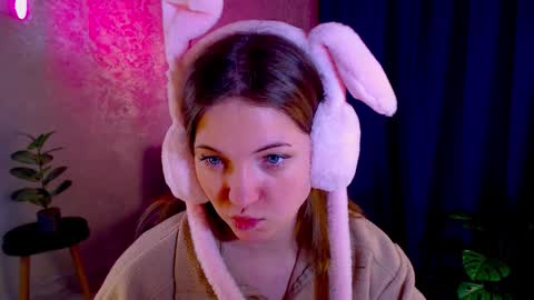 Snapshot of arlana_klart chatting on December 1, 1:10 am Arlana online show from December 1, 1:10 am