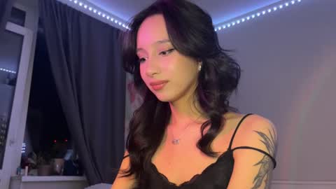 arlicee online show from April 28, 10:59 pm