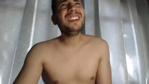 Snapshot of armando_2002 chatting on January 16, 6:06 pm ARMANDO online show from January 16, 6:06 pm