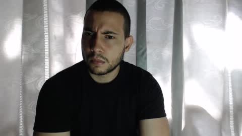 Snapshot of armando_2002 chatting on October 21, 7:03 pm ARMANDO online show from October 21, 7:03 pm