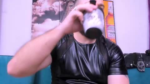 Snapshot of armandosteel chatting on February 20, 1:36 am Armando online show from February 20, 1:36 am