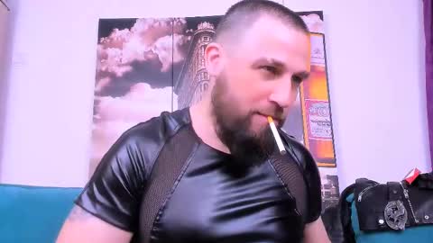 Snapshot of armandosteel chatting on March 11, 9:26 pm Armando online show from March 11, 9:26 pm