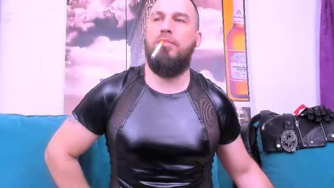 Snapshot of armandosteel chatting on March 12, 3:24 am Armando online show from March 12, 3:24 am