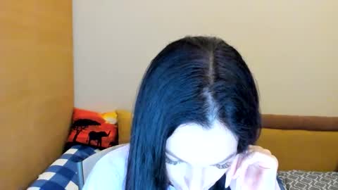 armanigirl online show from November 26, 1:34 pm