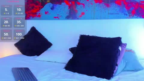   online show from March 11, 2:43 am