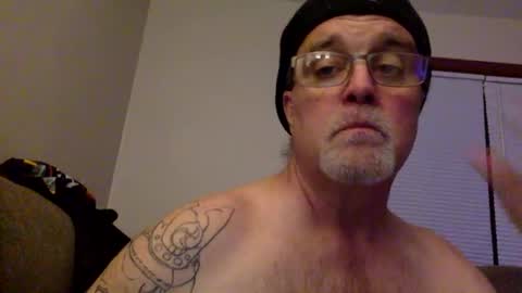 armyguy5311 online show from June 5, 6:42 am