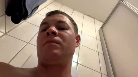 Snapshot of armyskater32 chatting on November 30, 9:30 pm armyskater32 online show from November 30, 9:30 pm