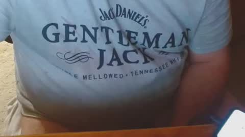 Snapshot of arnie12 chatting on January 10, 11:11 am Arnie online show from January 10, 11:11 am