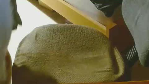 Snapshot of arnie12 chatting on October 4, 11:03 pm Arnie online show from October 4, 11:03 pm