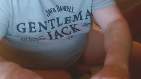 Snapshot of arnie12 chatting on October 30, 11:22 am Arnie online show from October 30, 11:22 am