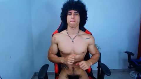 Snapshot of arnold_black69 chatting on September 10, 12:27 pm arnold black online show from September 10, 12:27 pm