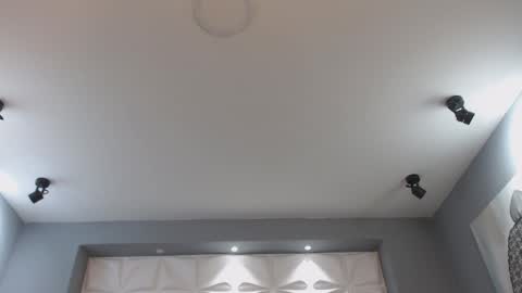 Arohom Lester online show from October 28, 11:03 am