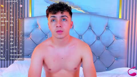 aron__cooper online show from December 4, 12:41 am