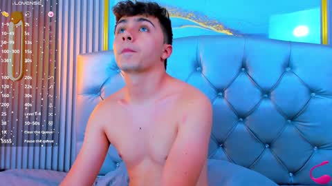 aron__cooper online show from December 21, 10:40 pm