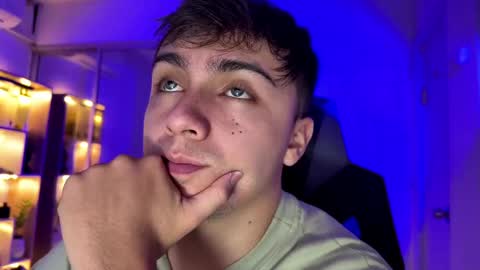 aron__cooper online show from September 18, 2:35 am