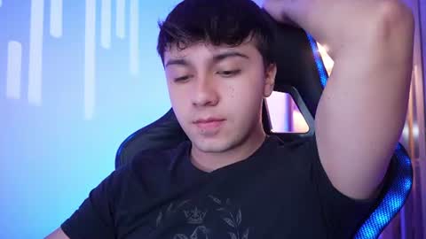 aron__cooper online show from June 14, 1:25 am