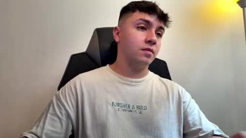 Snapshot of aron__cooper chatting on June 29, 1:11 pm aron__cooper online show from June 29, 1:11 pm