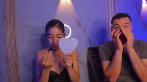 Snapshot of aron_and_molly chatting on November 29, 11:57 am aron and molly online show from November 29, 11:57 am