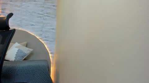 Snapshot of aron_bolt chatting on November 11, 11:49 pm ARON BOLT online show from November 11, 11:49 pm