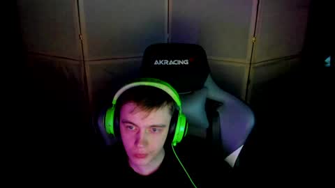 Snapshot of aron_neall chatting on January 21, 1:54 pm biggest penis online show from January 21, 1:54 pm