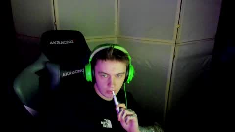 Snapshot of aron_neall chatting on January 24, 2:08 pm biggest penis online show from January 24, 2:08 pm