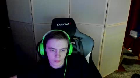 Snapshot of aron_neall chatting on January 26, 2:19 pm biggest penis online show from January 26, 2:19 pm