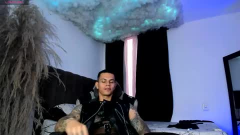 DarkMaster online show from April 30, 8:57 pm