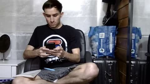 Snapshot of arongfranco chatting on November 20, 6:29 pm Aron G Franco online show from November 20, 6:29 pm