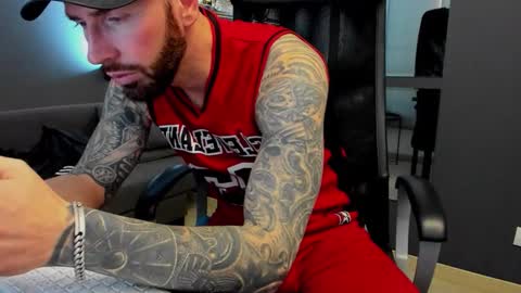 AronGrant online show from February 20, 11:22 am