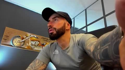 AronGrant online show from February 27, 10:48 am