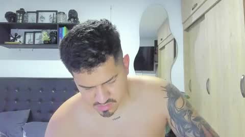 ARON  Independent model  online show from March 20, 2:27 am