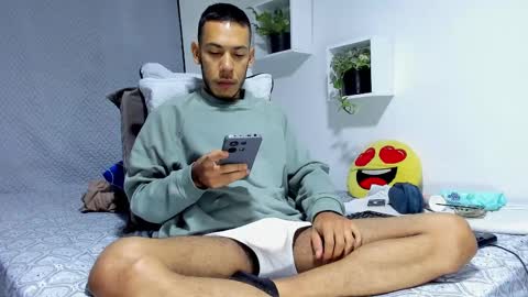 Snapshot of aronxx_ chatting on February 11, 10:04 am BLACK FRIDAY 55 OFF ON MY ONLYFANS. online show from February 11, 10:04 am