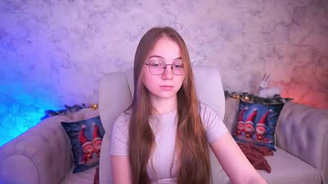 arrinawair online show from December 22, 8:44 am