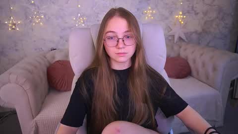 arrinawair online show from January 12, 8:52 am