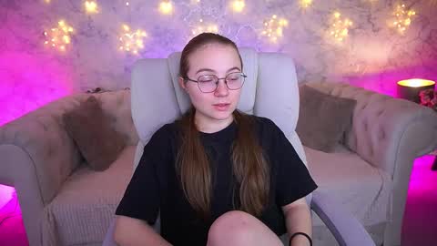 arrinawair online show from March 18, 7:11 am