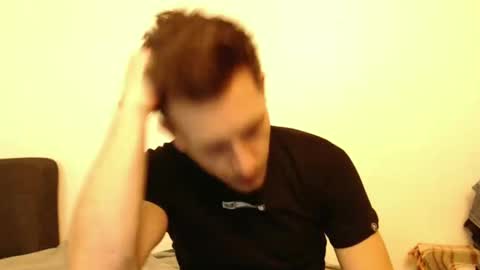 Snapshot of arromwilliam90 chatting on February 15, 8:43 pm arromwilliam90 online show from February 15, 8:43 pm