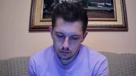 Snapshot of arromwilliam90 chatting on November 17, 6:19 am arromwilliam90 online show from November 17, 6:19 am