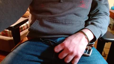 Snapshot of arrrr3 chatting on December 7, 3:14 am arrrr3 online show from December 7, 3:14 am