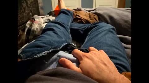 Snapshot of arrrr3 chatting on January 17, 2:08 am arrrr3 online show from January 17, 2:08 am