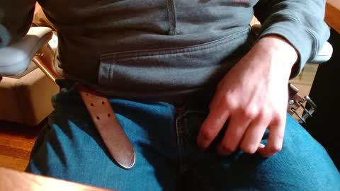 Snapshot of arrrr3 chatting on October 18, 11:33 am arrrr3 online show from October 18, 11:33 am