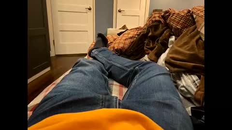 Snapshot of arrrr3 chatting on December 17, 2:39 am arrrr3 online show from December 17, 2:39 am