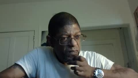 Snapshot of arteblazze chatting on February 12, 7:45 pm Arteblazze not daddy boy bitch or nigga online show from February 12, 7:45 pm