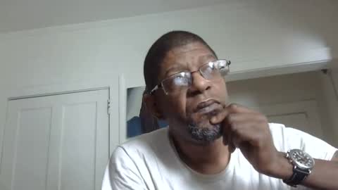Snapshot of arteblazze chatting on February 13, 7:21 pm Arteblazze not daddy boy bitch or nigga online show from February 13, 7:21 pm