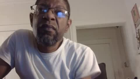 Snapshot of arteblazze chatting on February 13, 11:58 pm Arteblazze not daddy boy bitch or nigga online show from February 13, 11:58 pm
